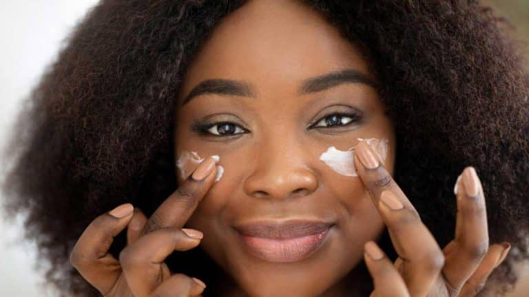 Revitalize Your Skin: Red Light Collagen Boost