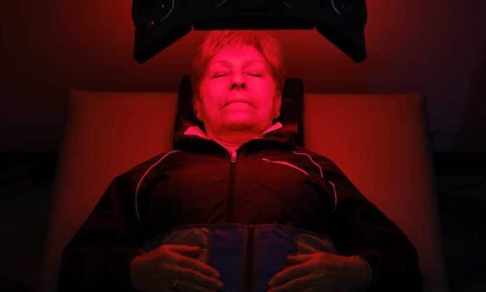 The Powerful Benefits of Red Light Therapy for Strength Trainers