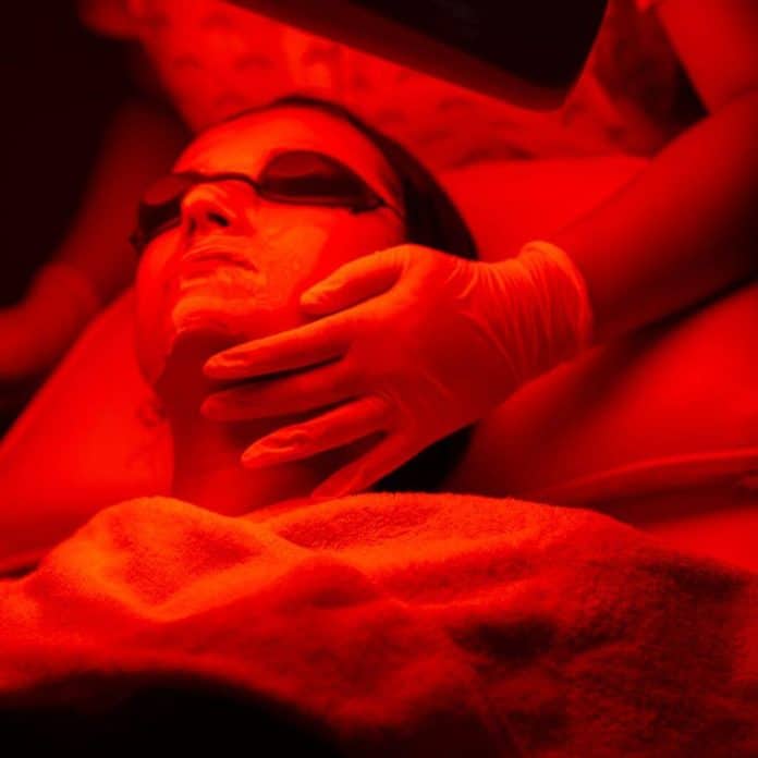 Navigating Red Light Therapy at the Gym: Your FAQs Answered