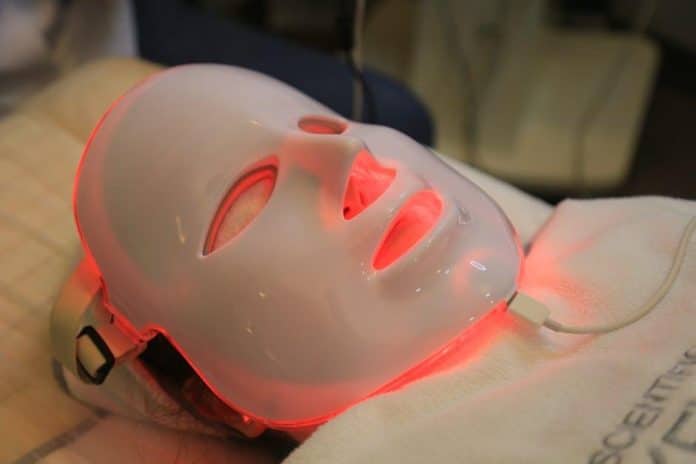 Exploring the Truth Behind Red Light Therapy