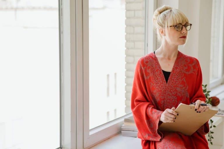 Optimize Workout Recovery with Red Light Therapy